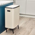 HAMPTON 60L RECYCLING ECRU WHITE Bin With Removable Feet