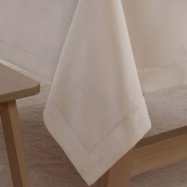 Dobby Stitch Grey Table Cloth 160x183cm