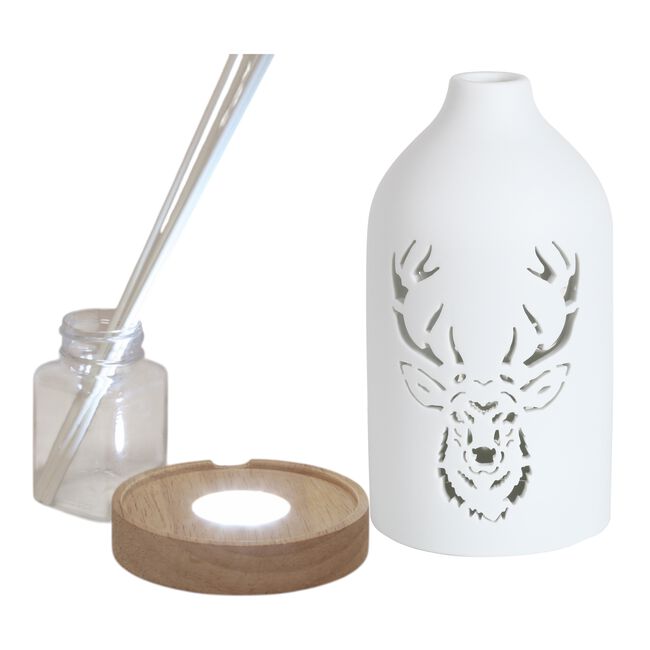 Woodbridge LED Ceramic Reed Diffuser Stag