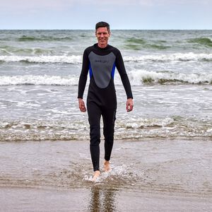 MENS FULLSUIT SUMMER WETSUIT SIZE MEDIUM