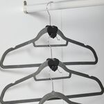 Space Saving Clothes Hanger Clips - 18 Pack