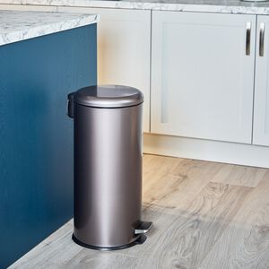 30L Forma Platinum Kitchen Pedal Bin