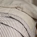 YARD HEBDEN STRIPE MOLE/STONE 150x200cm Bedspread 