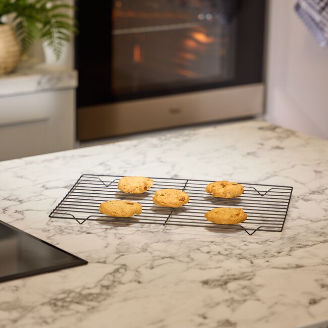 Wiltshere Non-Stick Cooling Rack 35.5cm x 25cm