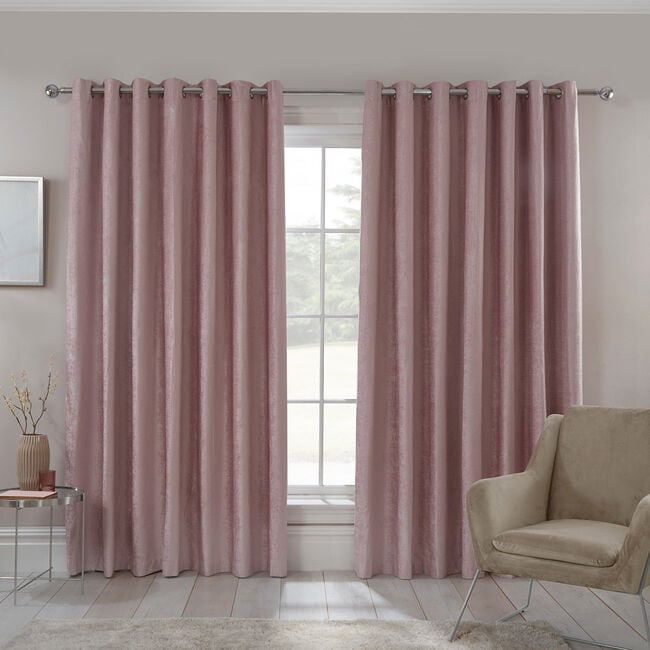 BLACKOUT & THERMAL TEXTURED ROSE 66x72 Curtain