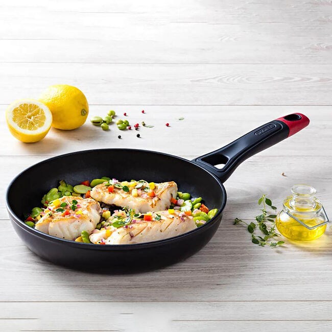 Pyrex® Optima Frying Pan 24cm