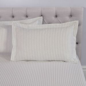 Rabbit Garden Toile Oxford Pillowcase Pair - White