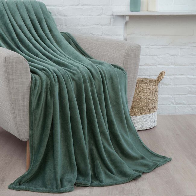 NICOLE DAY FLEECE Sage 150x180cm Throw            