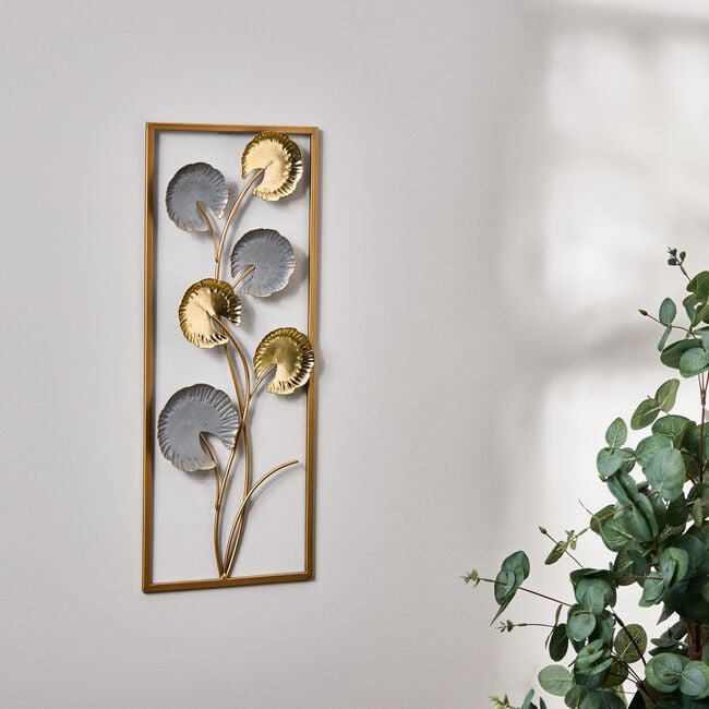 Lily Pad Metal Wall Art 20.3cm x 50.2cm