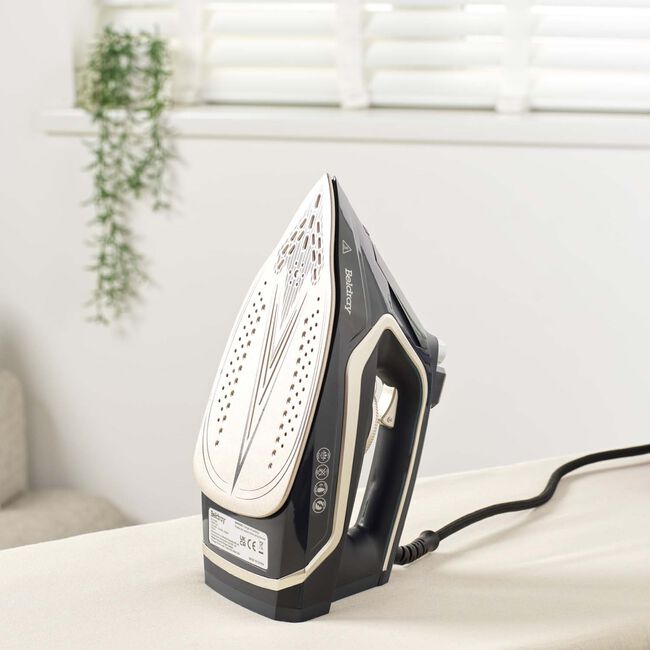 Beldray 2600W Ultra Sleek Steam Iron