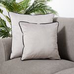 NAOMI SILVER 45X45 Cushion