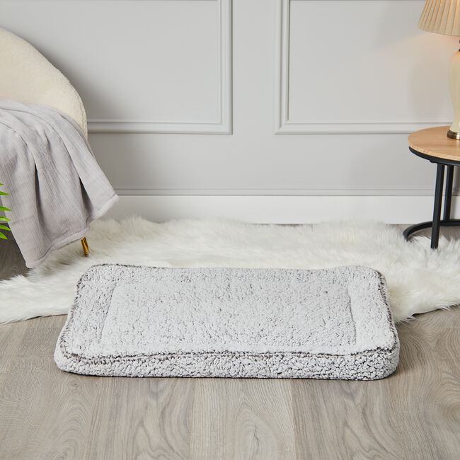 Warm Fleece Pet Bed - Grey