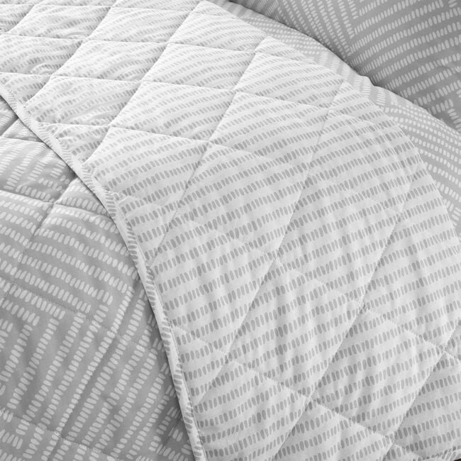 Duke Bedspread 200cm x 220cm