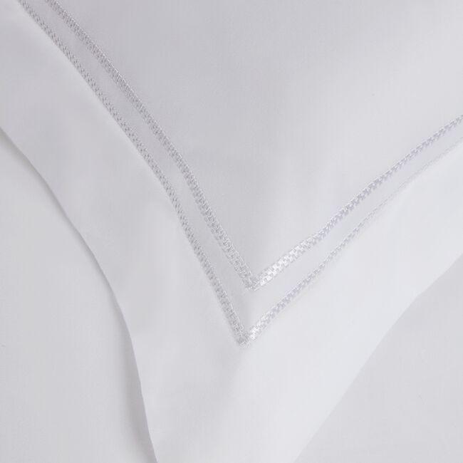 DOUBLE DUVET COVER Lislea 500tc White