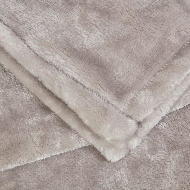 Ruane Plush Velvet Throw 150 x 200cm - Dove Grey