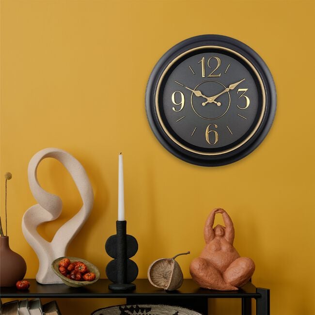 Retro Black Clock 16'' 