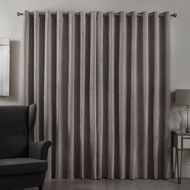 BLACKOUT & THERMAL TEXTURED SILVER 66x54 Curtain
