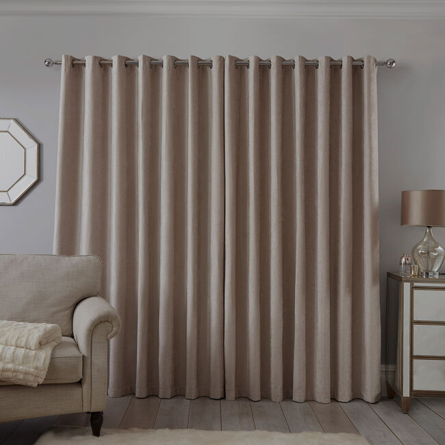 BLACKOUT & THERMAL TEXTURED NATURAL 66x72 Curtain
