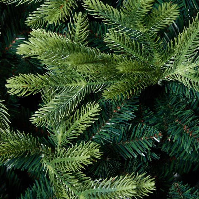 Nevada 7ft Christmas Tree