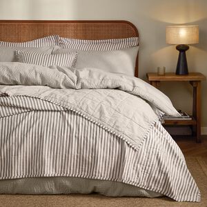 YARD HEBDEN STRIPE MOLE/STONE 150x200cm Bedspread 