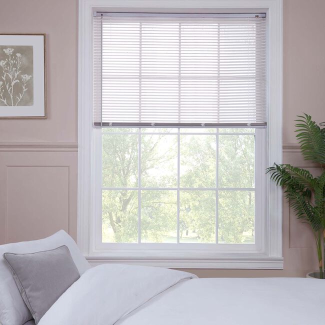 PVC SOFT GREY 150x160CM Venetian Blind