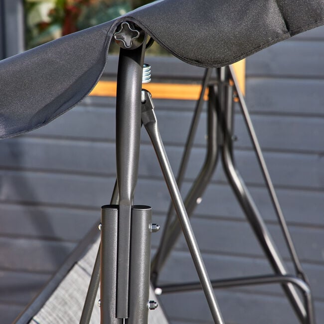 Relaxing 3 Seater Swing Chair