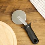 Oxo Good Grips Pizza Wheel