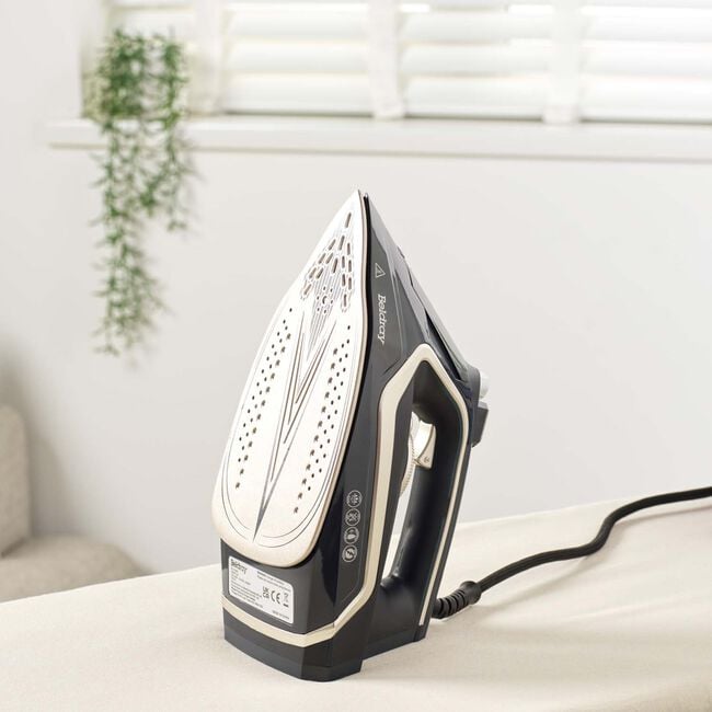 BELDRAY 2600W Ultra Sleek Iron
