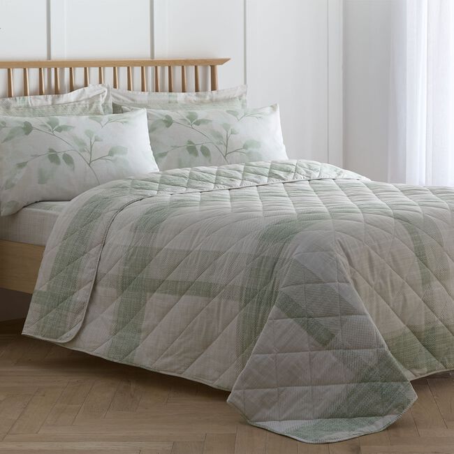 Josie Bedspread 200cm x 220cm