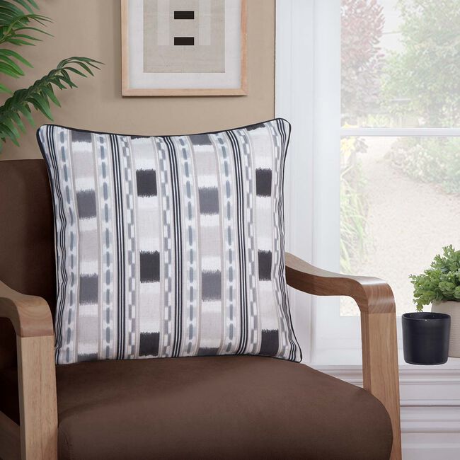 IKAT CHOCOLATE 45x45 Cushion