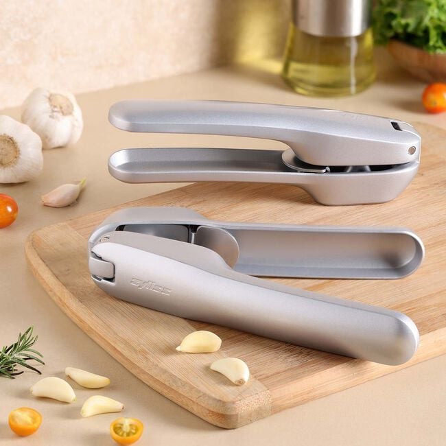 Zyliss 4 Garlic Press