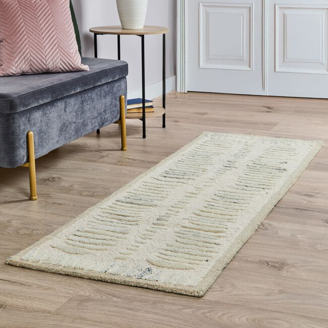 Baltimore Off White Runner 66cm x 200cm