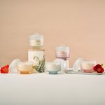 Blooming Bouquet Sandalwood Rose 210g Candle