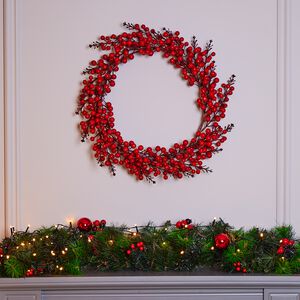 Christmas Berry Wreath