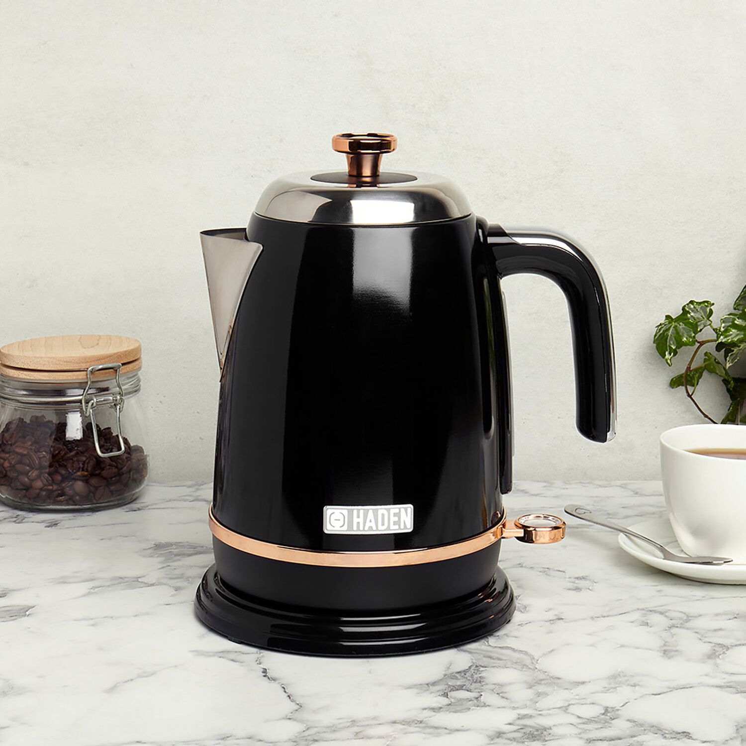 Haden Salcombe 1.5L 3KW Black Copper Kettle
