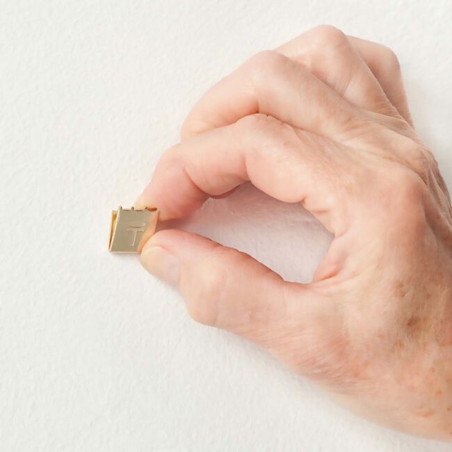 Takker Canvas Print Hangers 8 Pack