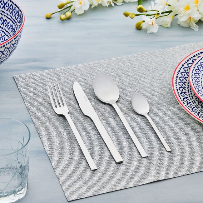 Salter Elegance Vermont 24 Piece Cutlery Set