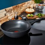 Tefal Titanium Ultimate 28cm Stir Fry Wok