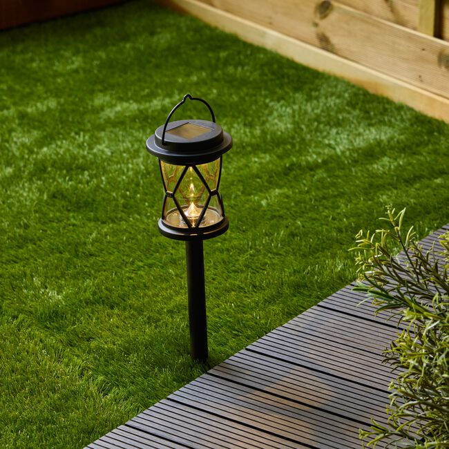 Aveyron Solar Garden Post Lights Set of 4