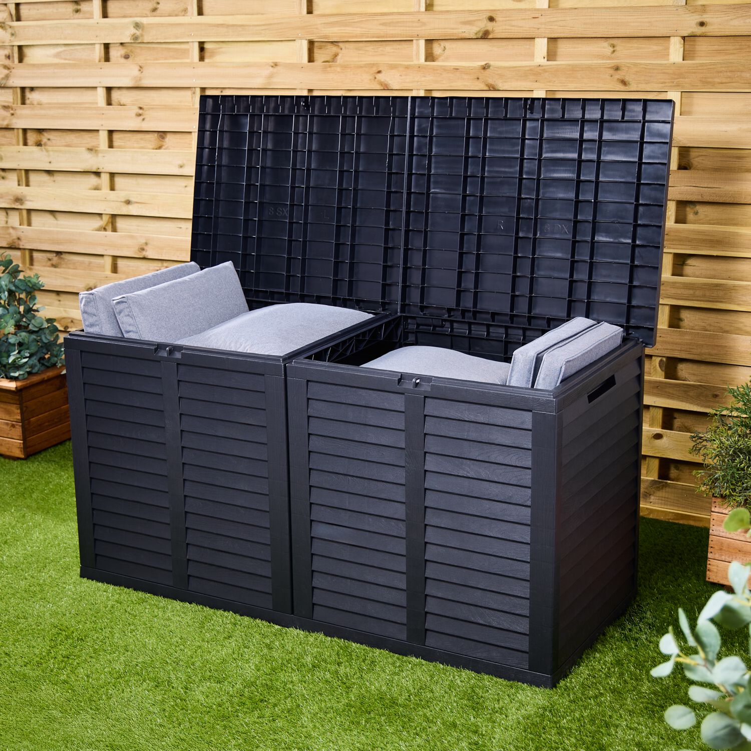 750L Garden Storage Box