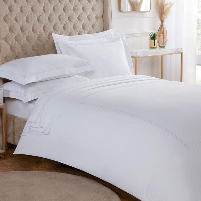DOUBLE DUVET COVER Lislea 500tc White