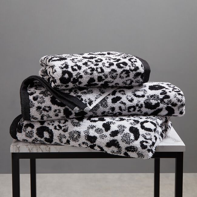 FUSION ANIMAL PRINT BLACK 50x90cm Hand Towel