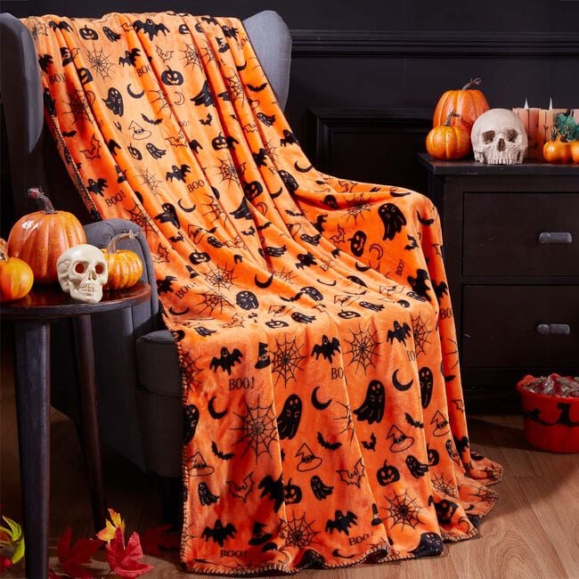 Nicole Day Spooky Creatures Velvet Throw 150x200cm
