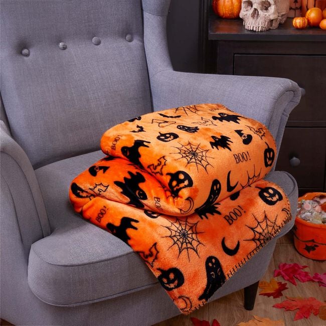 Nicole Day Spooky Creatures Velvet Throw 150x200cm