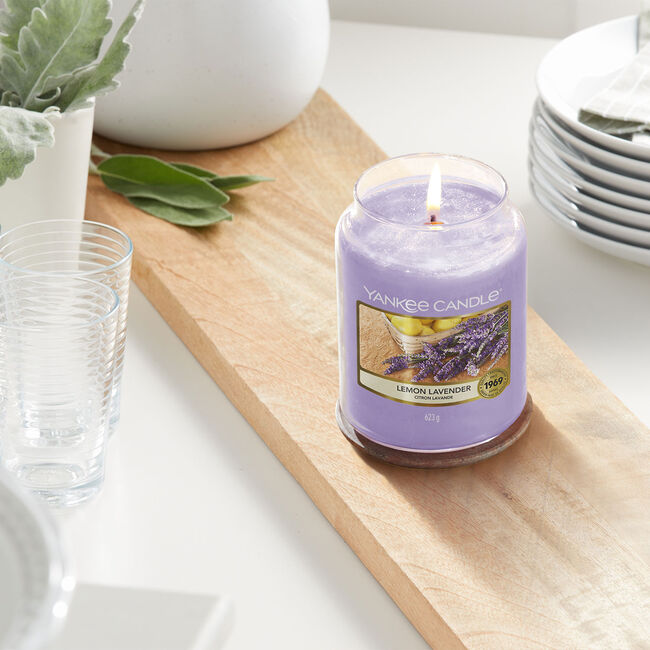 Yankee Candle® Lemon Lavender Large Jar 22oz