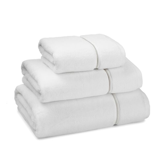 HOTEL LUXURY COMBED 750GSM WHITE 50x90 Hand Towel
