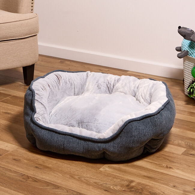 Soft Plush Chenille Pet Bed - Small