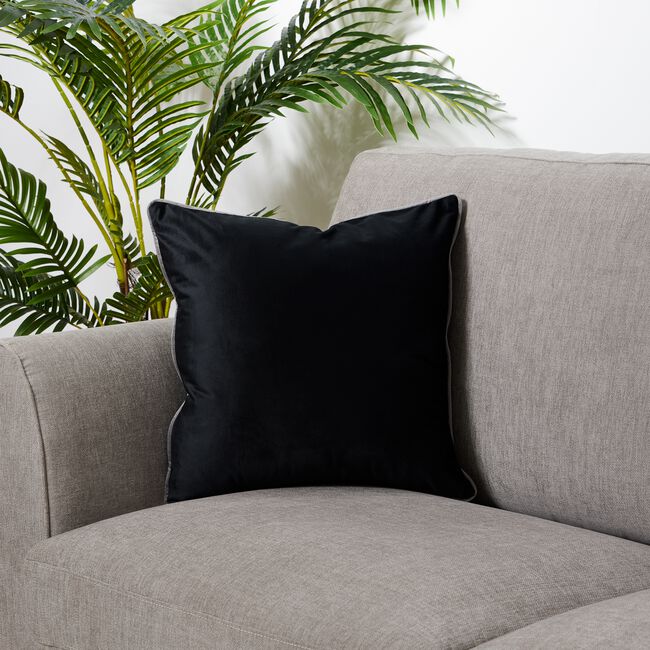 Naomi Cushion 45x45cm - Black