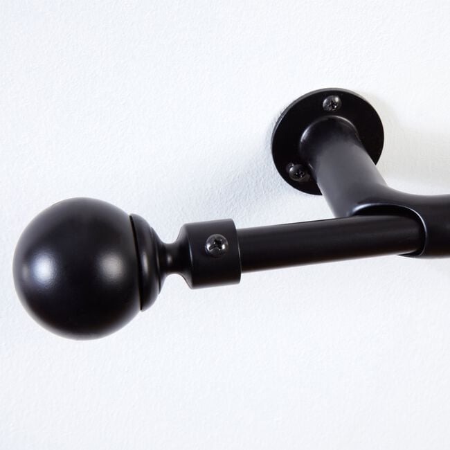 ROOM DARKENING EXTENDABLE BALL 120-210cm Black