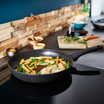 Tefal Titanium Ultimate 28cm Frying Pan